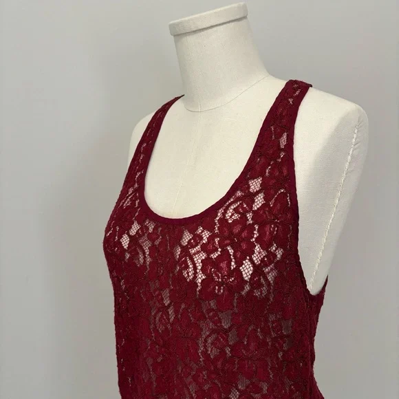 Aritzia Wilfred Dark Red Sheer Lace Tank Top - Picture 4 of 10
